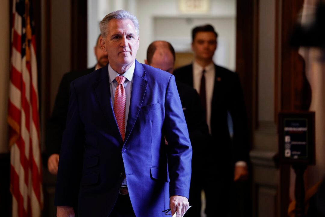 McCarthy Fails 3 Votes for Speaker of the House; Bitter Battle Erupts Among GOPers