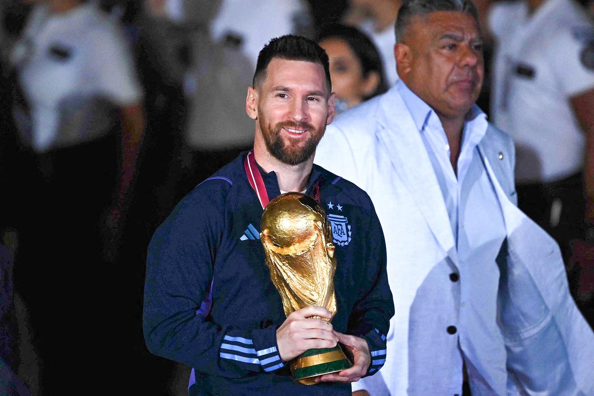 Argentine Soccer Star Messi Detained by Chinese Police at Beijing Airport Over Visa Issue