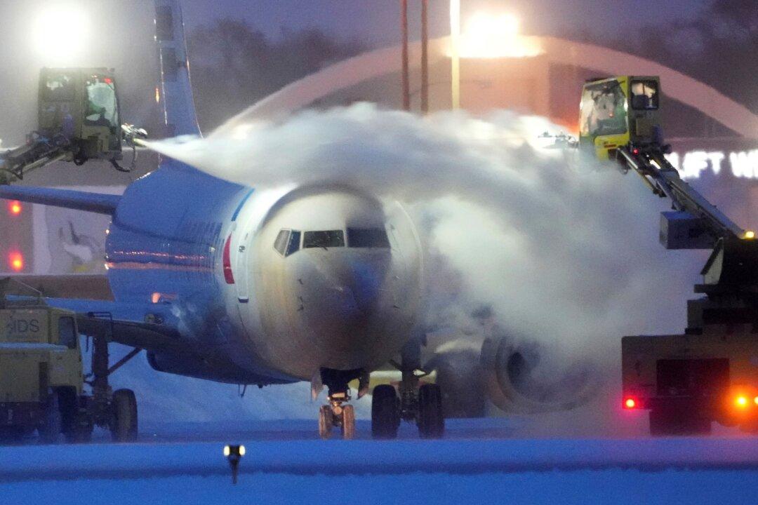 Boxing Day Flight Cancellations Top 1,400 as Winter Storm Travel Chaos Continues