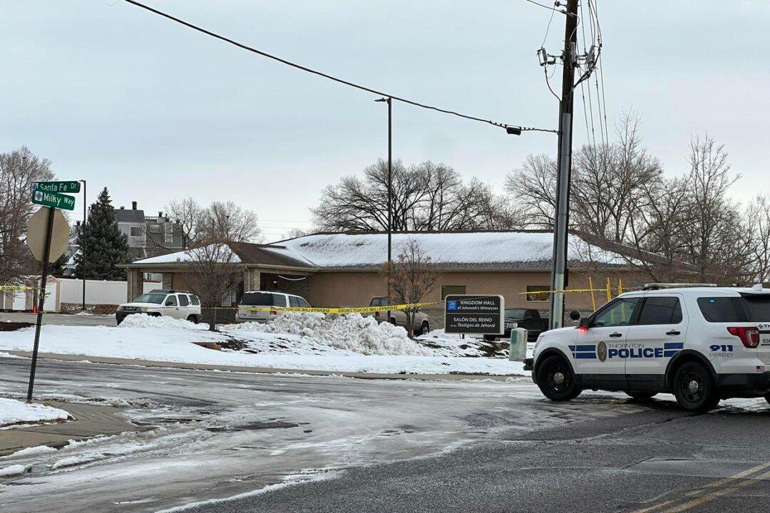 Man Suspected in Explosion Before Killing Wife, Himself