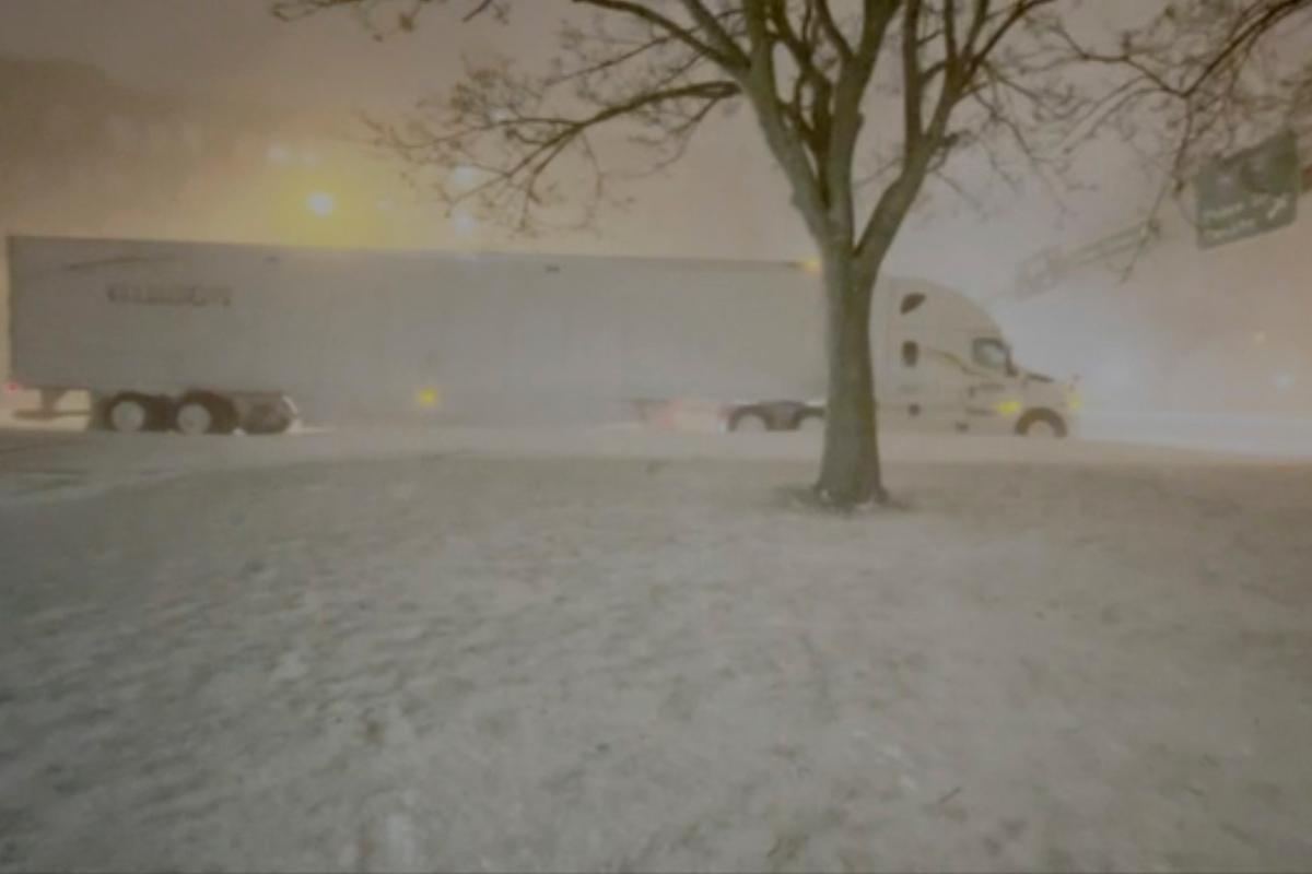 Video Footage Shows Looting Across Buffalo After Blizzard Plunges City Into Chaos