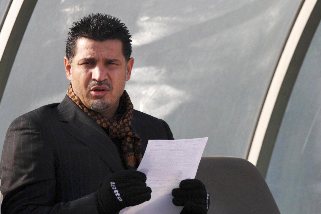 Protest-Backing Soccer Star’s Family Kept From Leaving Iran