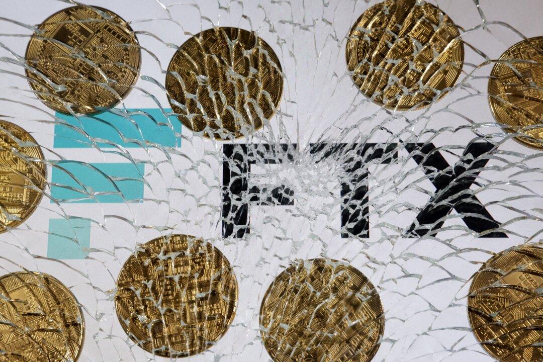 FTX Customers File Class Action to Lay Claim to Dwindling Assets