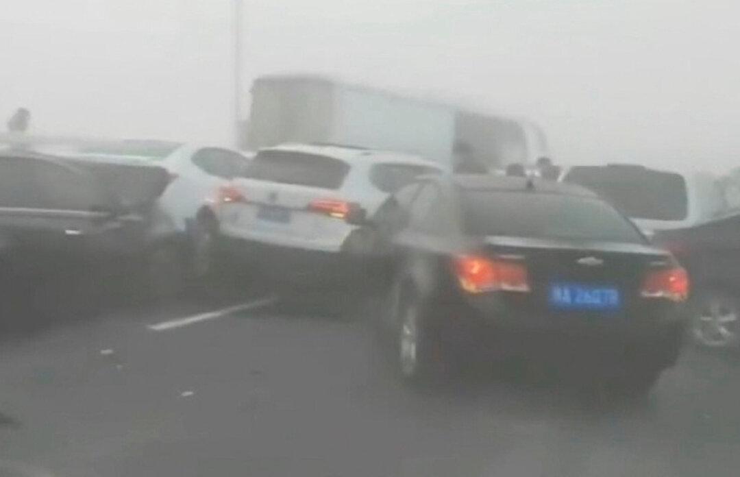 One Dead in Big Pileup on Chinese Bridge Shrouded in Fog: State Media