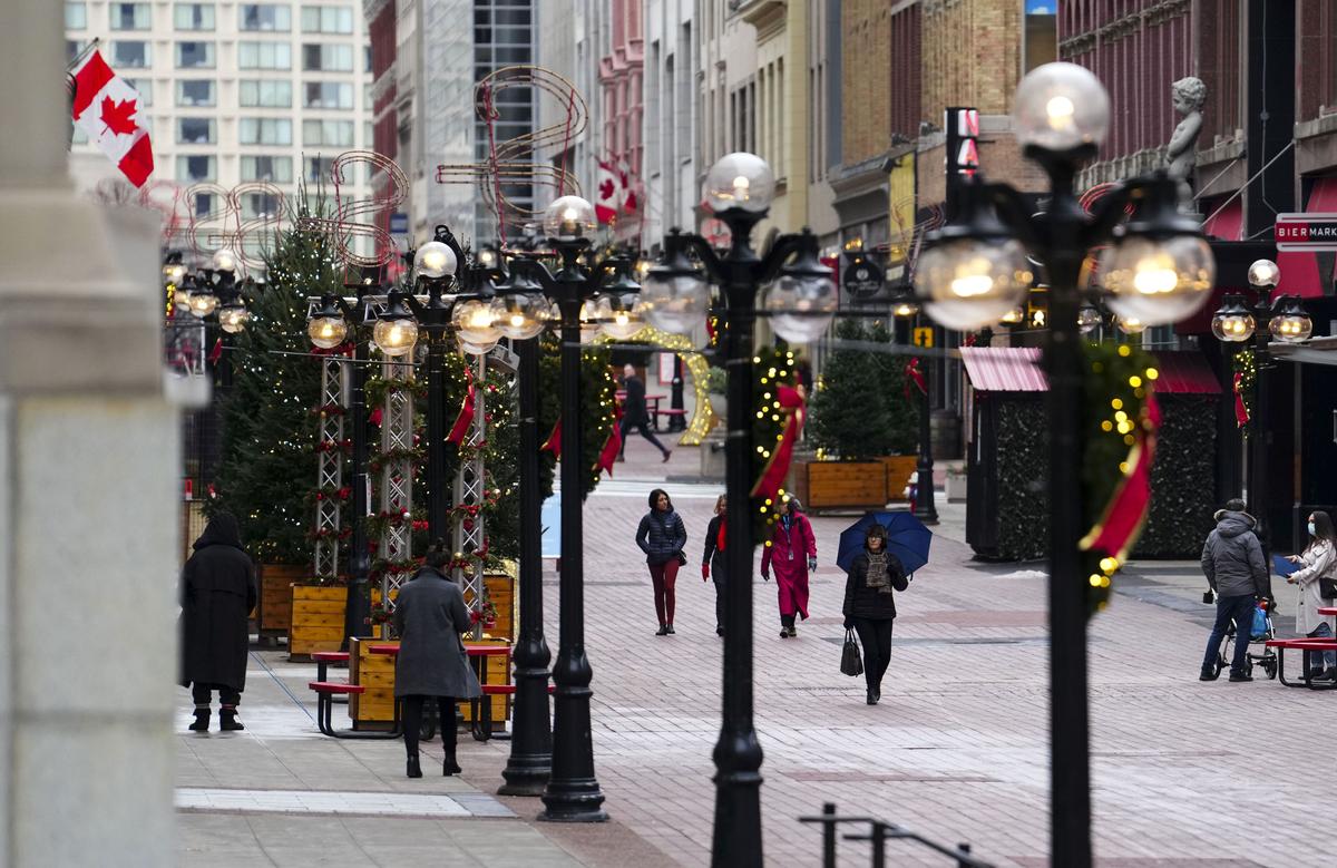 Canadian Human Rights Commission Report Says Christmas a ‘Discriminatory’ Holiday
