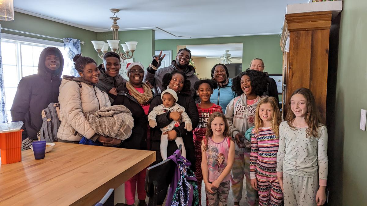 Ontario Family Takes In 10 Stranded Strangers for the Night During Massive Winter Blizzard