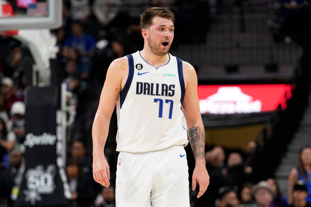 NBA Roundup: Luka Doncic Posts 51 in Win Over Spurs