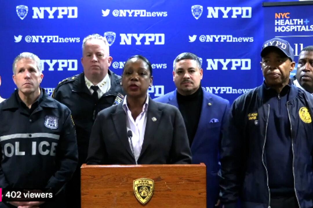 3 Officers Injured by Machete Attack Near Times Square New Year’s Eve Celebration: NYPD