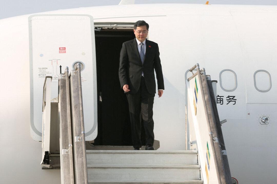 China Courting African Leaders While Trying to Quiet ‘Alarm’ Over Indebtedness to Beijing