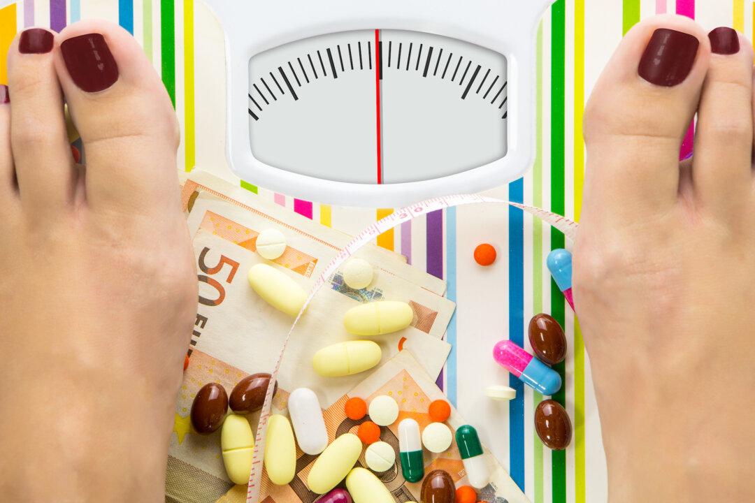 Paying People Money for Losing Weight Works