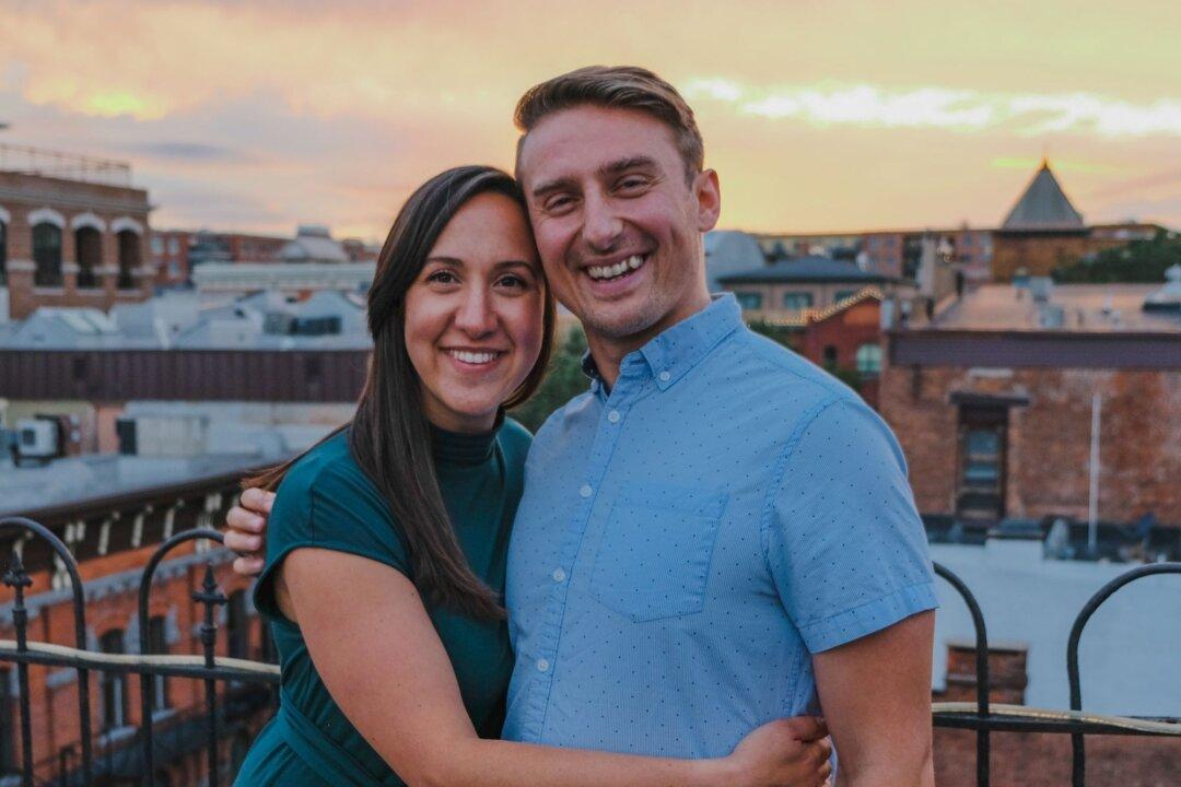 How to Change Your Money Mindset in 2023, According to This Couple Who Paid Off More Than $100,000 in Debt