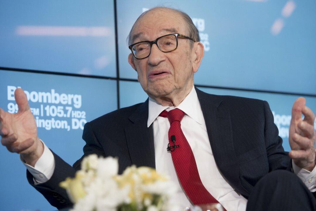Recession Is the ‘Most Likely Outcome,’ Alan Greenspan Says