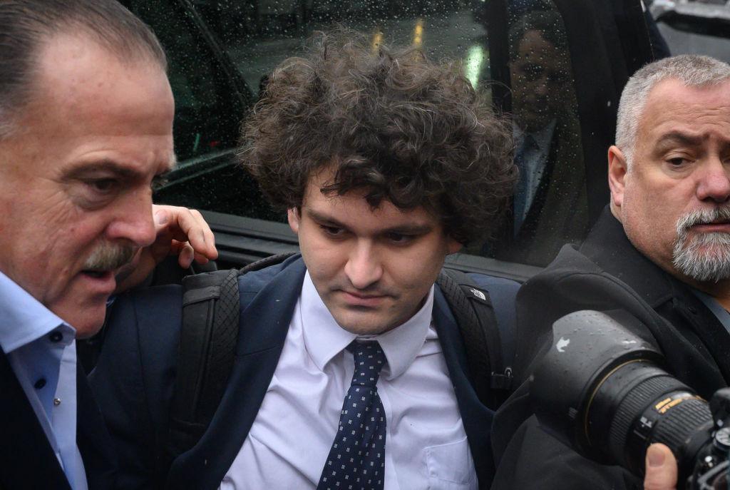 Federal Prosecutors Looking Into FTX Associate’s Political Donations in Oregon