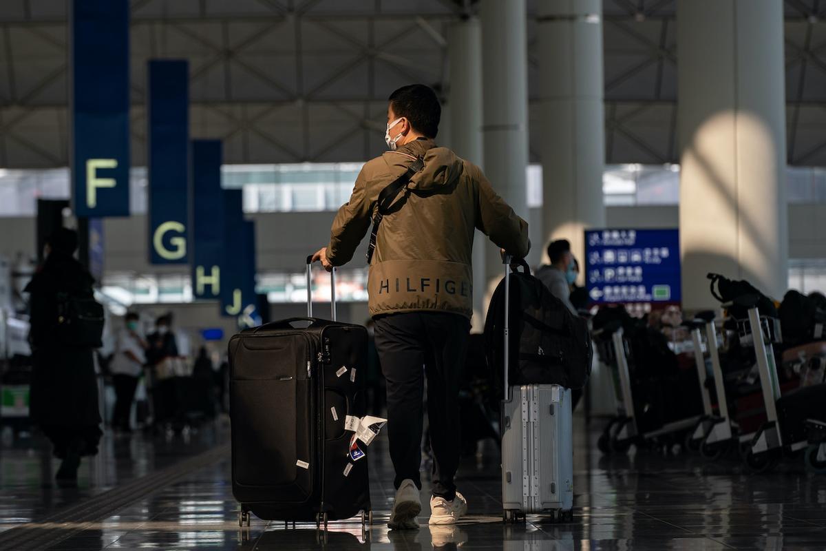 More Than 140 Chinese Arrivals in Taiwan Test Positive for COVID-19