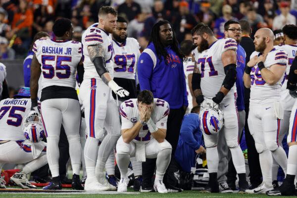 Buffalo Bills players react after teammate Damar Hamlin #3 was injured against the Cincinnati Bengals during the first quarter at Paycor Stadium in Cincinnati, Ohio, on Jan. 2, 2023. (Kirk Irwin/Getty Images)