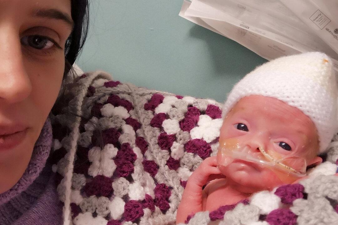 Mom Was Told Baby Died in the Womb, Gives Birth to Son 4 Weeks Later: ‘My Christmas Miracle’