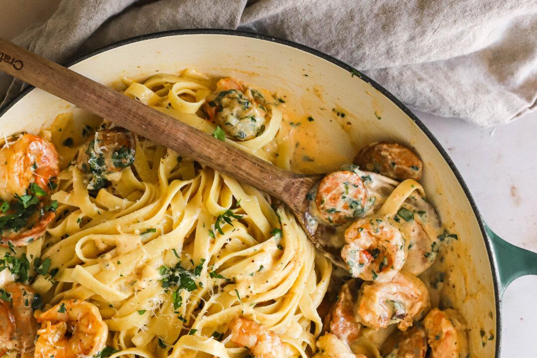 Cajun Shrimp Pasta Delivers Big Smoky Flavor With Minimal Effort