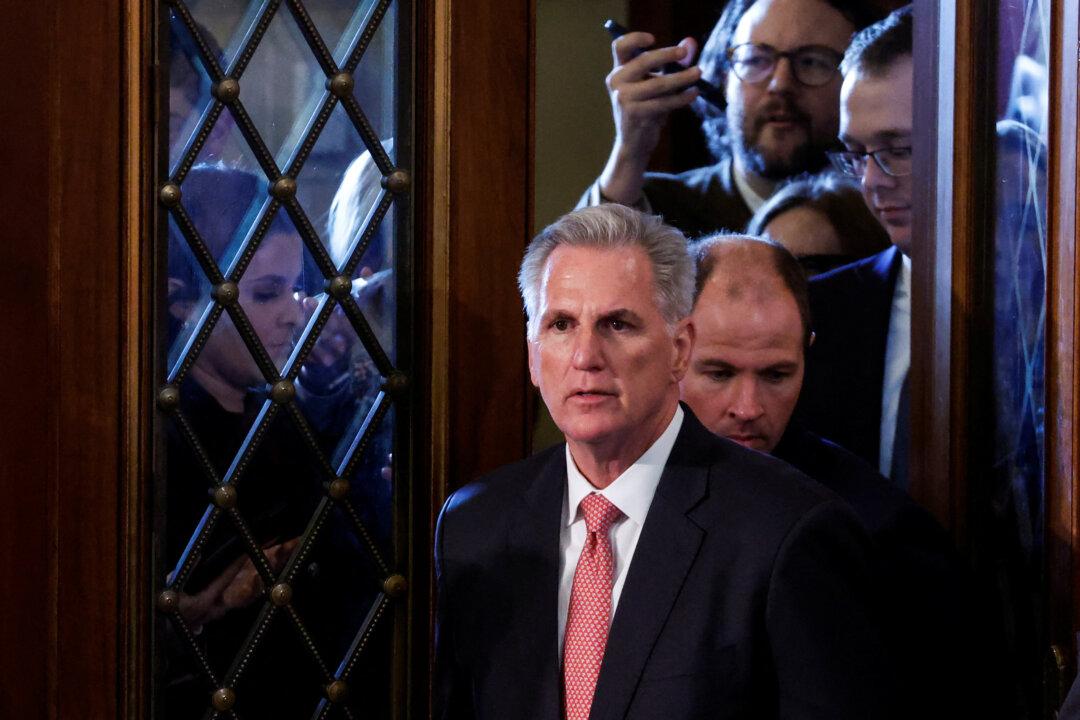 Experts Weigh In on House Speaker Standoff