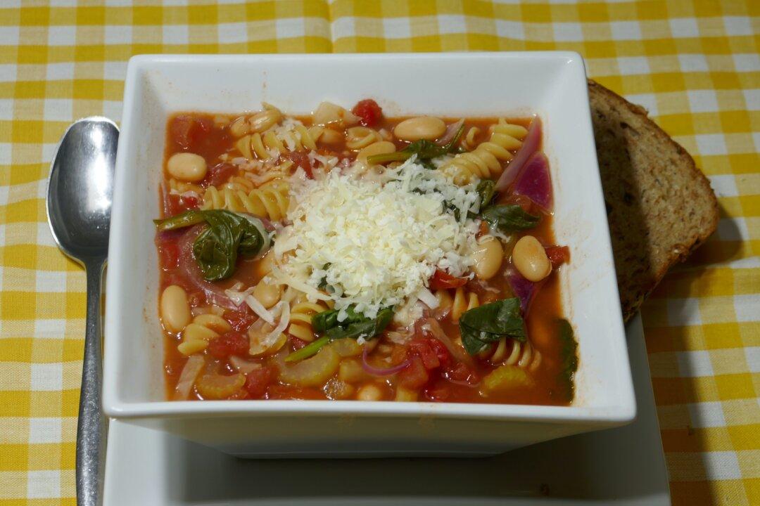 Hardy Vegetable And Bean Soup