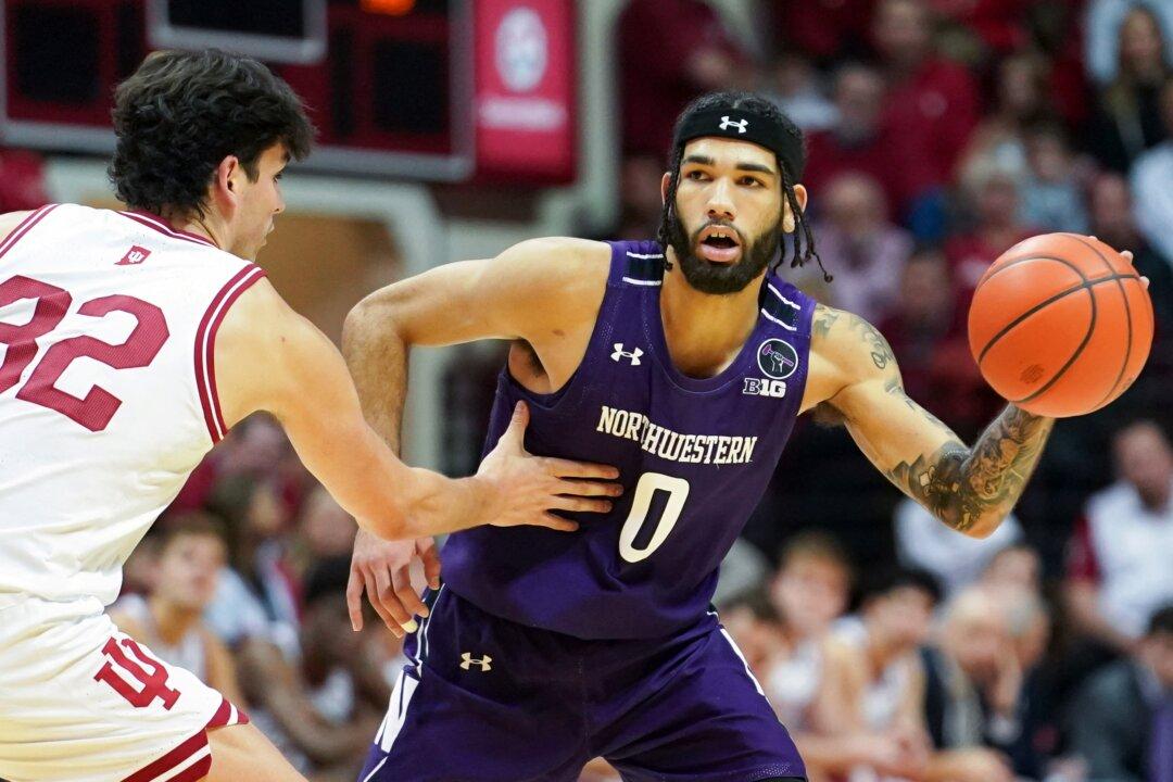 Top 25 Roundup: Northwestern Upsets No. 15 Indiana Behind Boo Buie
