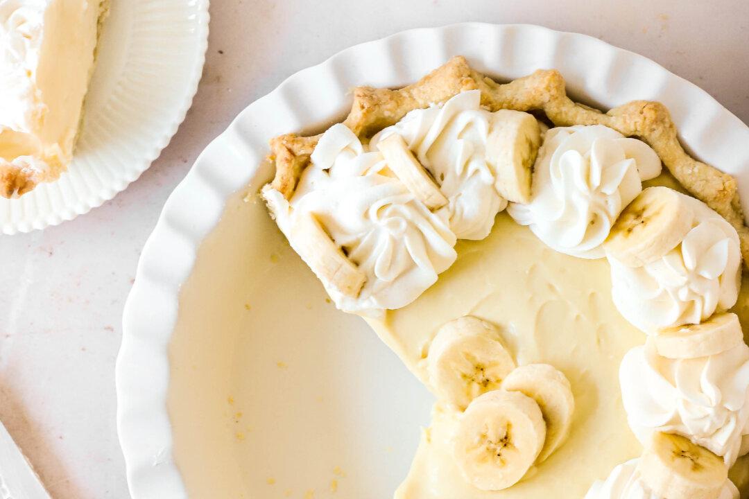 Banana Cream Pie Is Sunshine in a Pie Dish