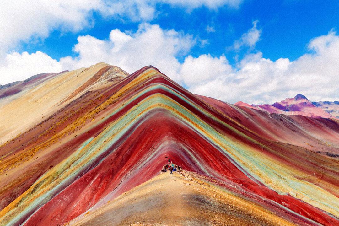 PHOTOS: The Jaw-Dropping Rainbow Mountain in Peru Is a Sight to Behold
