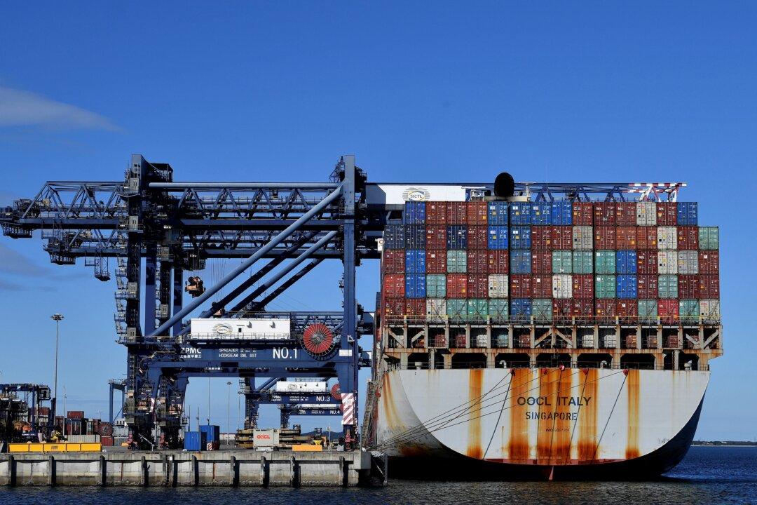 Australian Economy Loses $600 Million a Year Due to Container Port Inefficiencies