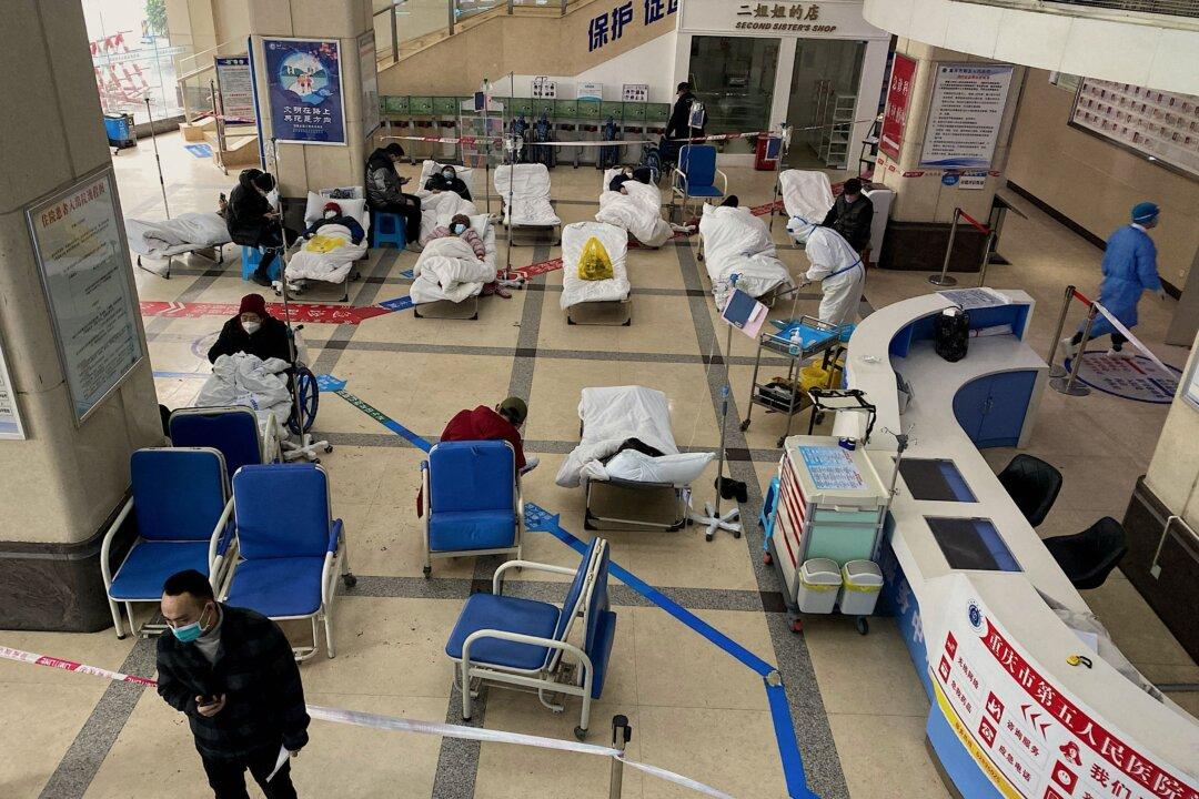 Experts Predict Another Wave of COVID Infections in China