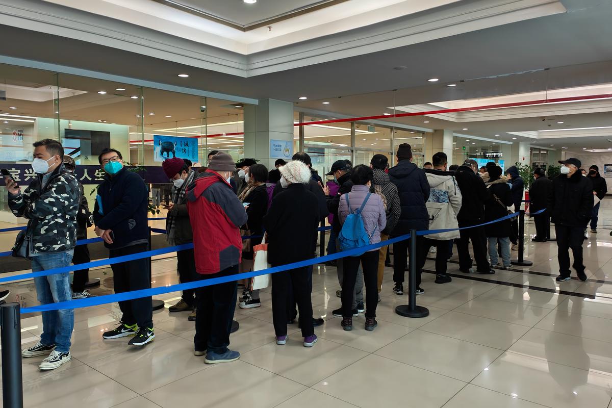 Overloaded Crematoriums in Shanghai Point to Surging Death Toll