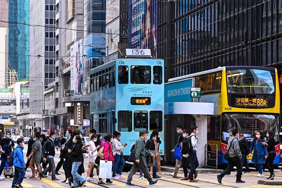 Authoritarianism in China: City Emblems and Time Zone Politics