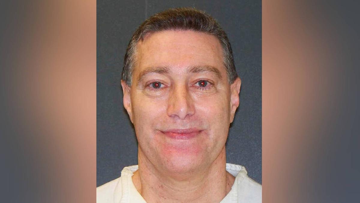 Texas Executes Ex-Cop Who Hired 2 People to Kill Estranged Wife