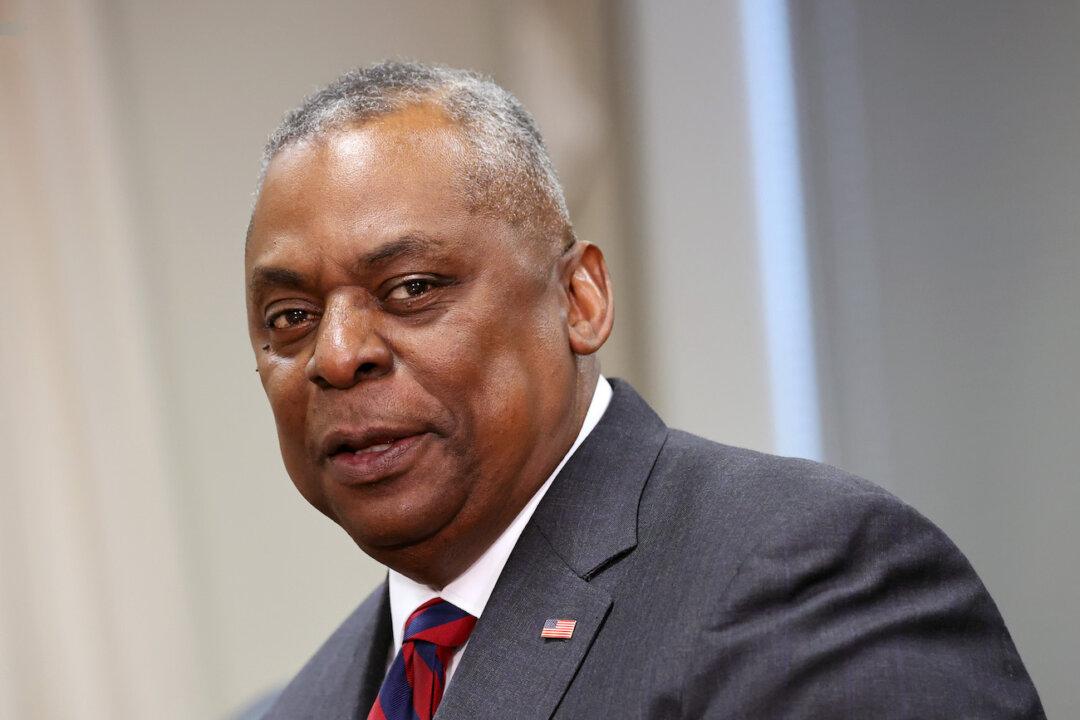 Some US Troops Must Still Get COVID-19 Vaccine, Pentagon Says After Mandate Ends