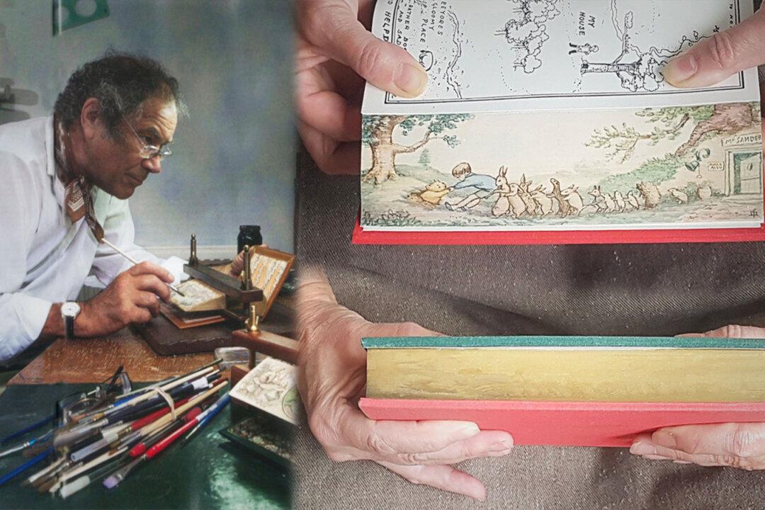 World’s Last Working Fore-Edge Painter Creates ‘Vanishing’ Images on the Gilded Pages of Books