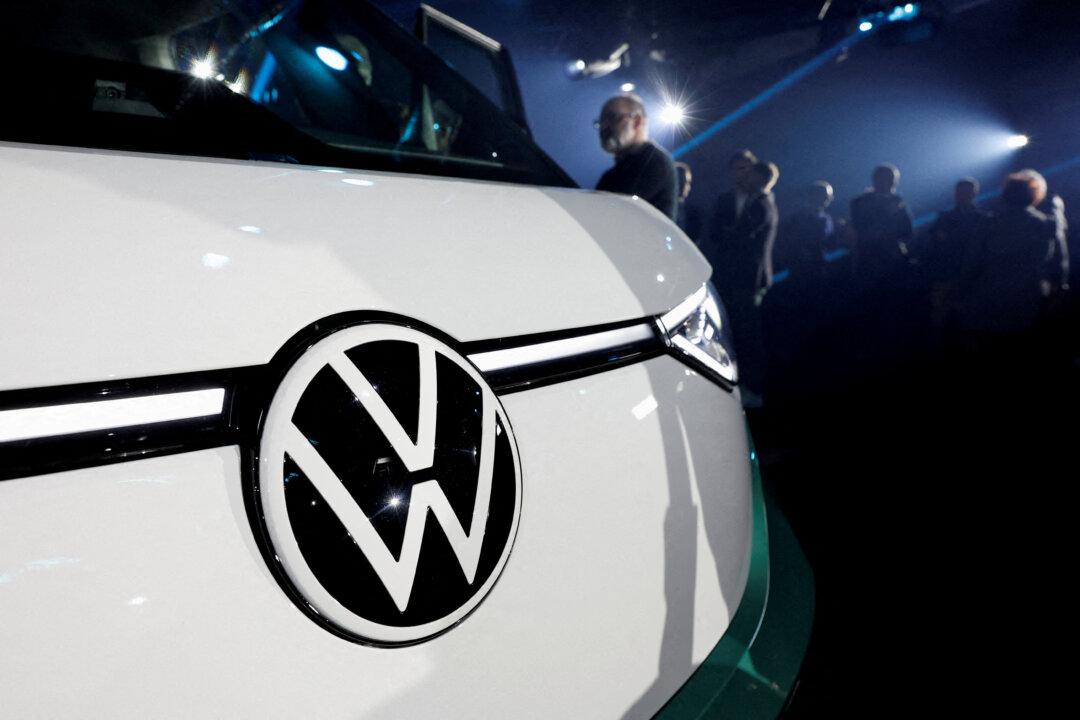 Industry Department Official Won’t Say How Much Volkswagen Was Paid to Build EV Battery Plant in Ontario
