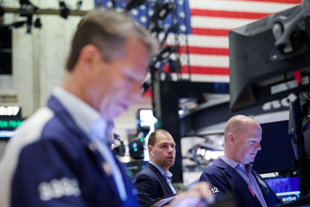 Wall Street Opens Lower as Producer Prices Rebound