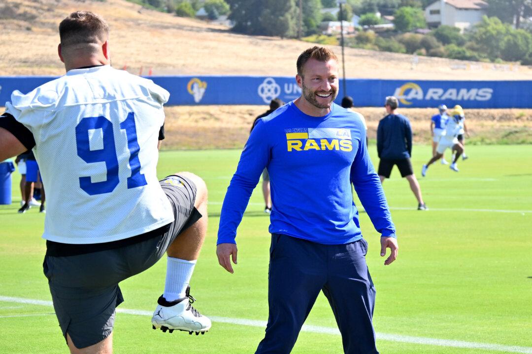 Sean McVay Decides to Keep Coaching, Stays With LA Rams