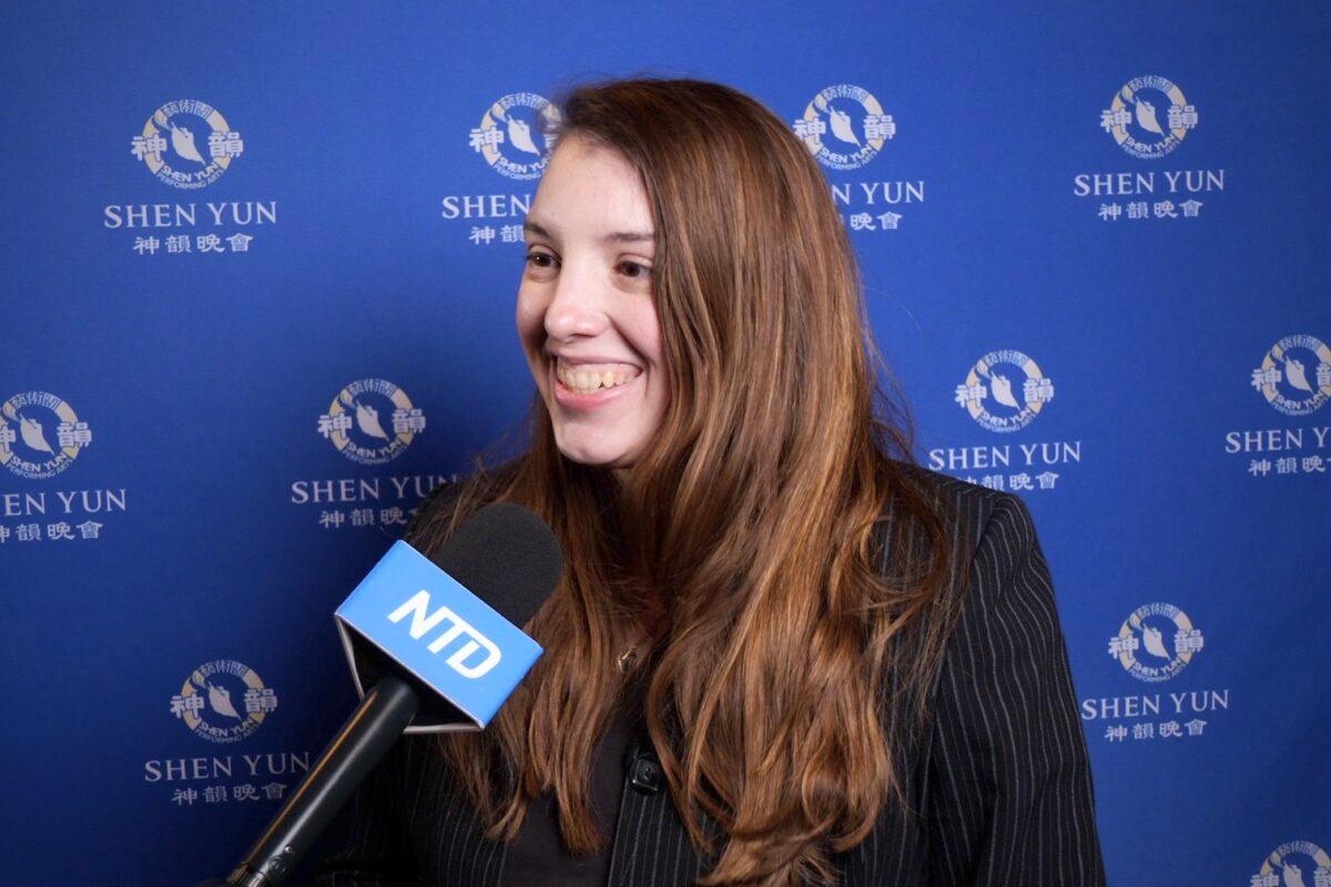 Pennsylvania State Representative Jessica Benham enjoyed Shen Yun at The Benedum Center for the Performing Arts in Pittsburgh on Jan. 15, 2023. (NTD)