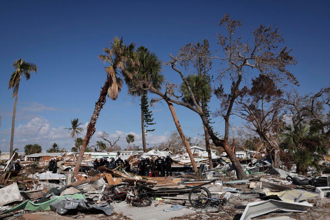 Body of Man Missing Since Hurricane Ian Found on Sunken Boat