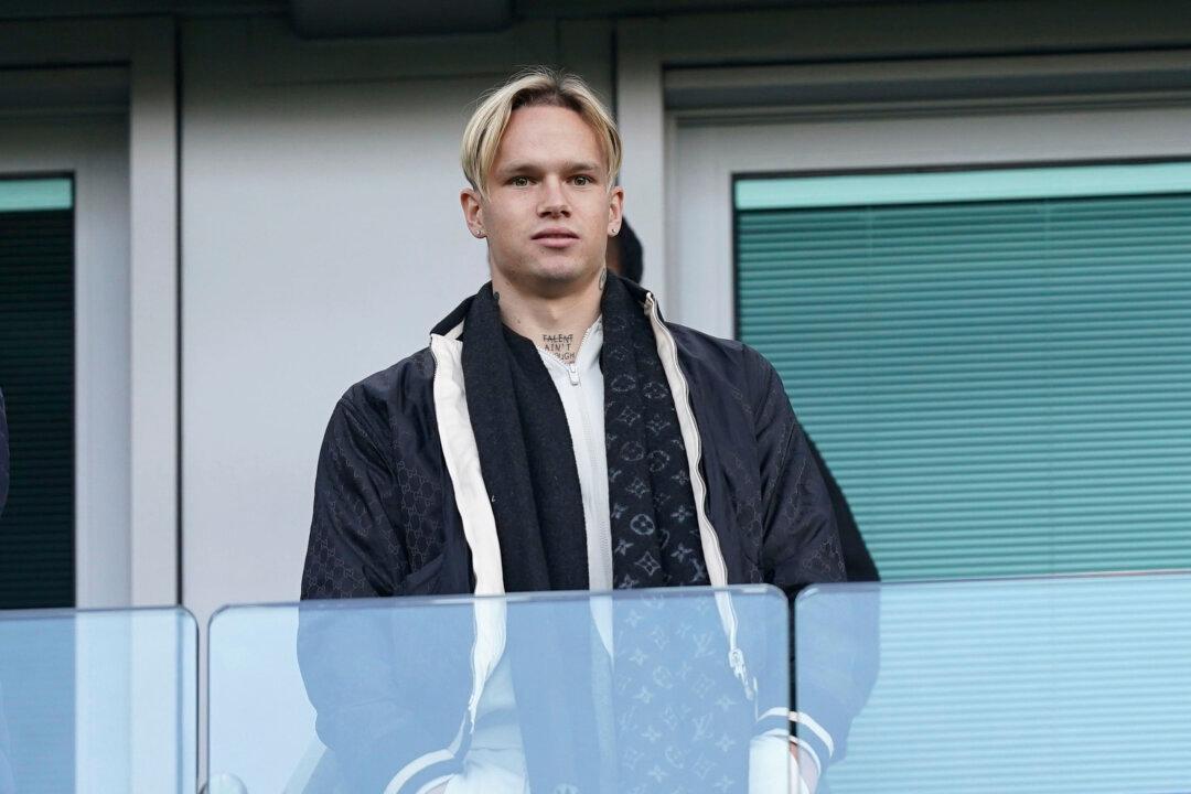 Mudryk Signs for Chelsea in $108 Million Deal on 8.5-Year Deal