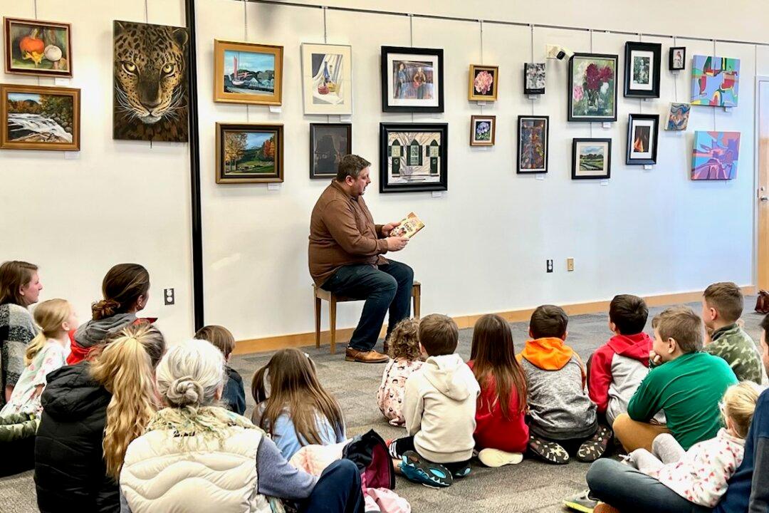 Pastor Story Hours Not Getting Same Welcome From Public Libraries as Drag Queen Readings