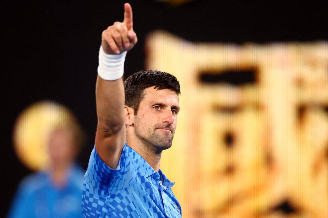 Djokovic Feels the Love During Dominant Opening Victory