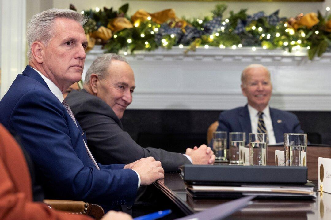 McCarthy Hopeful of Eventual Compromise After Meeting Biden About Debt Ceiling