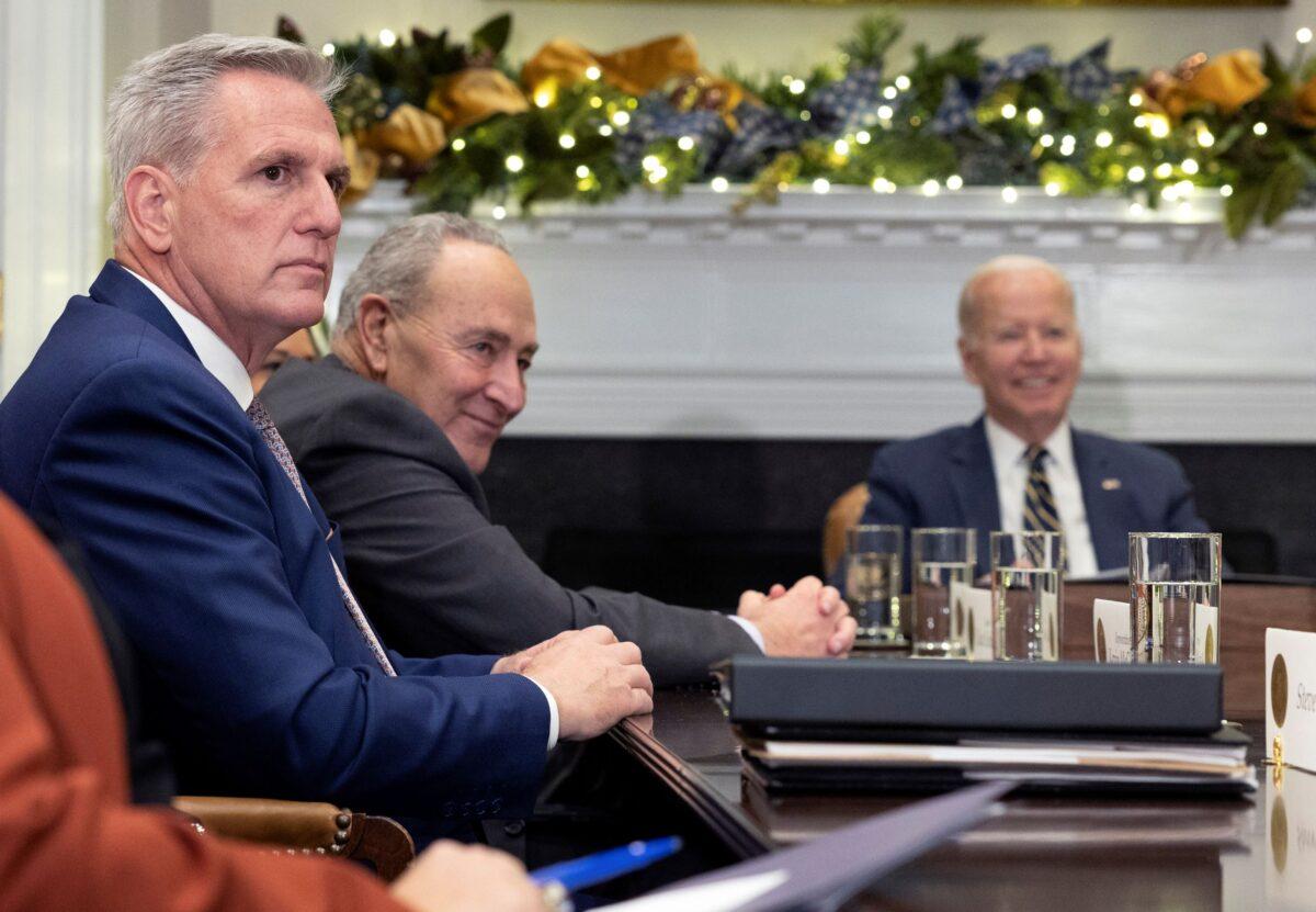 House Republican Leader Kevin McCarthy attends a meeting with President Joe Biden (R) and other congressional leaders to discuss legislative priorities through the end of 2022, at the White House on Nov. 29, 2022. (Kevin Dietsch/Getty Images)