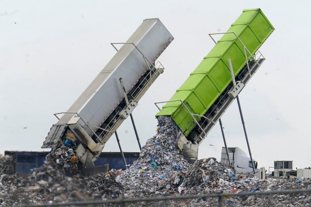 Debunking Environmental Myths: Overblown Messages Challenged With Facts