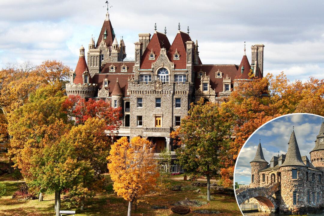 Fairytale Castle Built by American Hotelier for His Wife Was Abandoned for 73 Years in Heartbreak