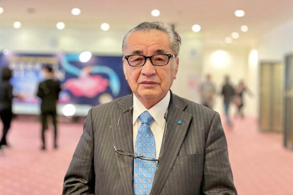 Mr. Tanaka Hikohachi, the chairman of a nursery school, attends Shen Yun Performing Arts at the Kawaguchi Comprehensive Cultural Center Lilia in Kawaguchi, Japan, on Jan. 18, 2023. (Niu Bin/The Epoch Times)