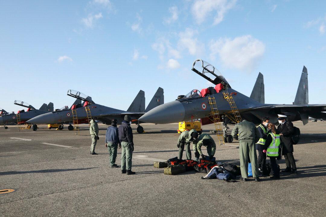 Japan, India Boost Defense Ties With First Joint Air Combat Drill