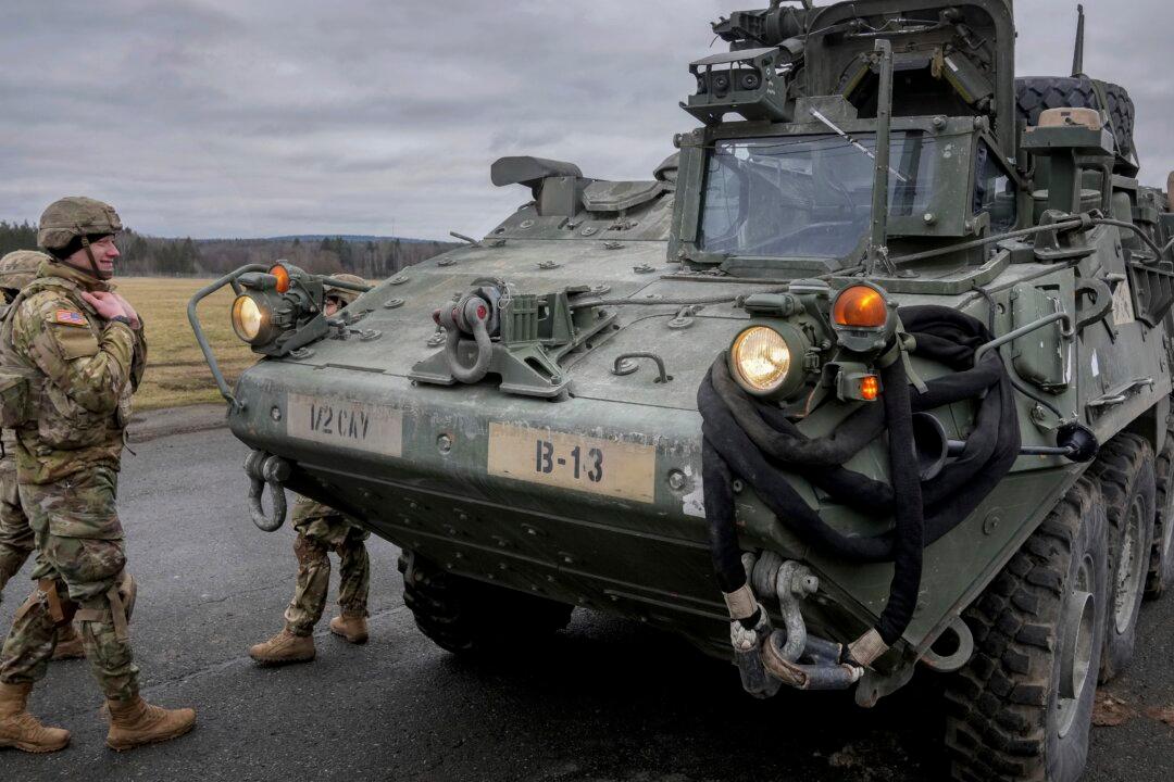 $2.5 Billion Aid Sends Strykers, but No Tanks, to Ukraine