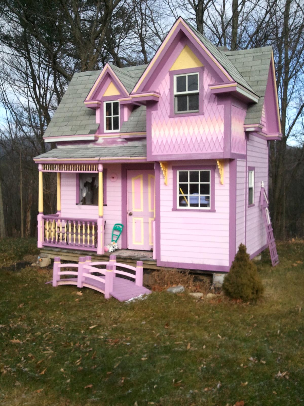 Build a Magic Playhouse or Clubhouse