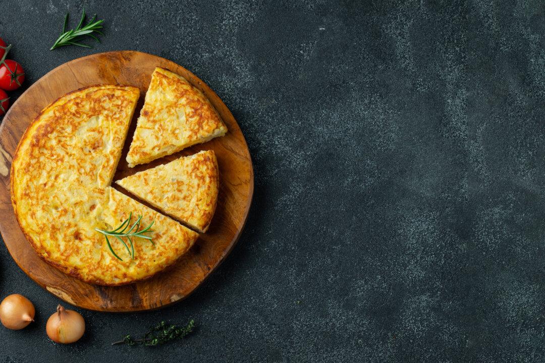 Egg Omelet Wedges (Recipe)